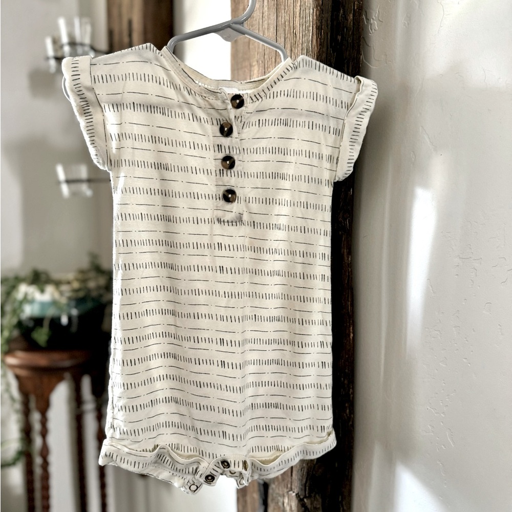 Cream/White with Grey Markings Lou Lou & Company Romper | 12-24 Months